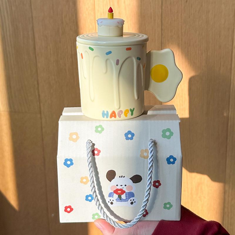 Narozeninový dárek Roztomilý Mléčný Fufu Zavařené Vejce Keramický Hrnek Dortový Hrnek s Víčkem Pár Chlapec a Dívka Hrnek na Pití Vody