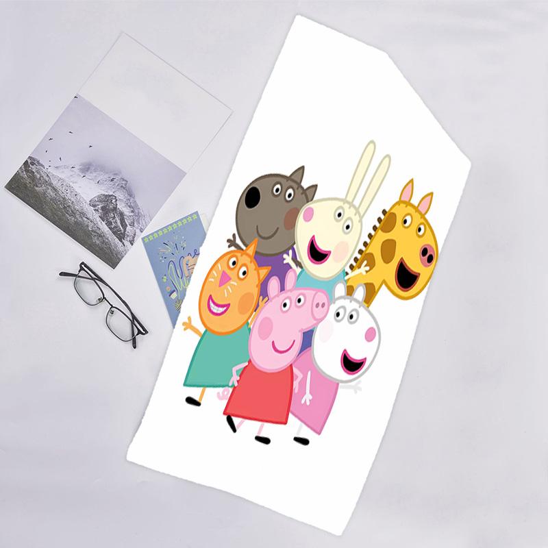 1pc Pink Pig (8) Beach Towel, Beach and Seaside Swimming Pool Equipment, Fashion Pattern, Rectangular, Travel Essentials