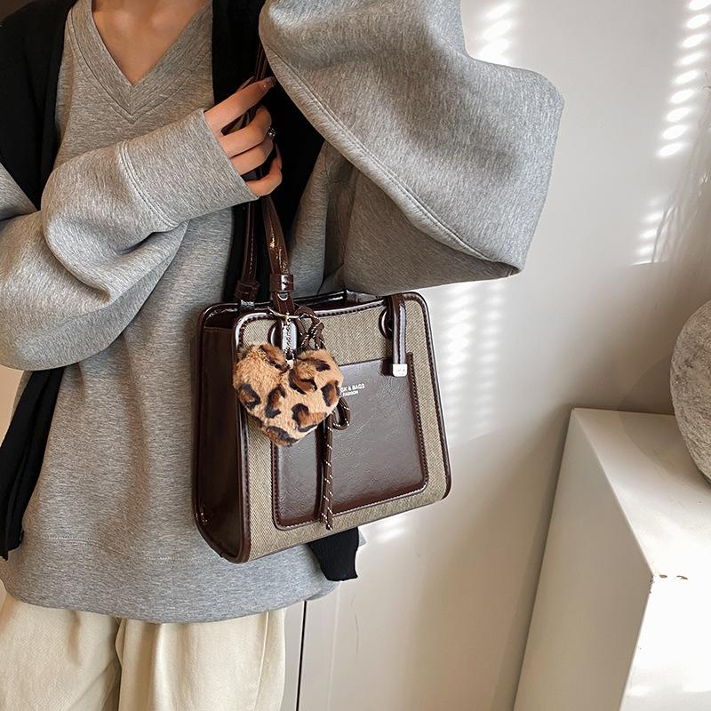 

Клетчатая сумка через подмышку, женская ретро-сумка большой вместимости для работы и поездок на работу, модная сумка с леопардовым принтом No pendant темно-коричневого