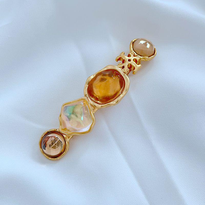 

Elegant Luxury Acrylic English Letter Hair Clip кофейный