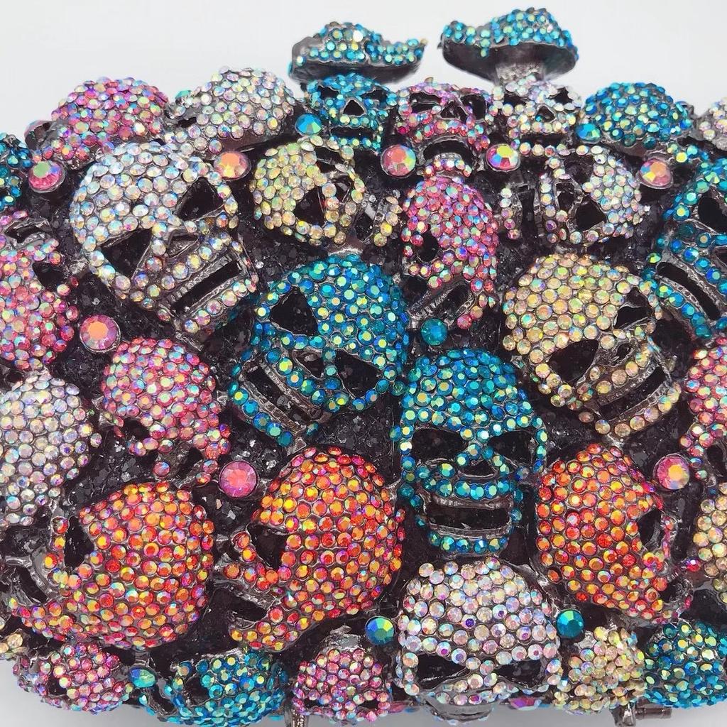 WHTUOHENG Skull Shape White Crystal Black Purse For Party Prom Handbags Luxury Mini Diamond Dinner Clutches Desgin Cocktail Bags