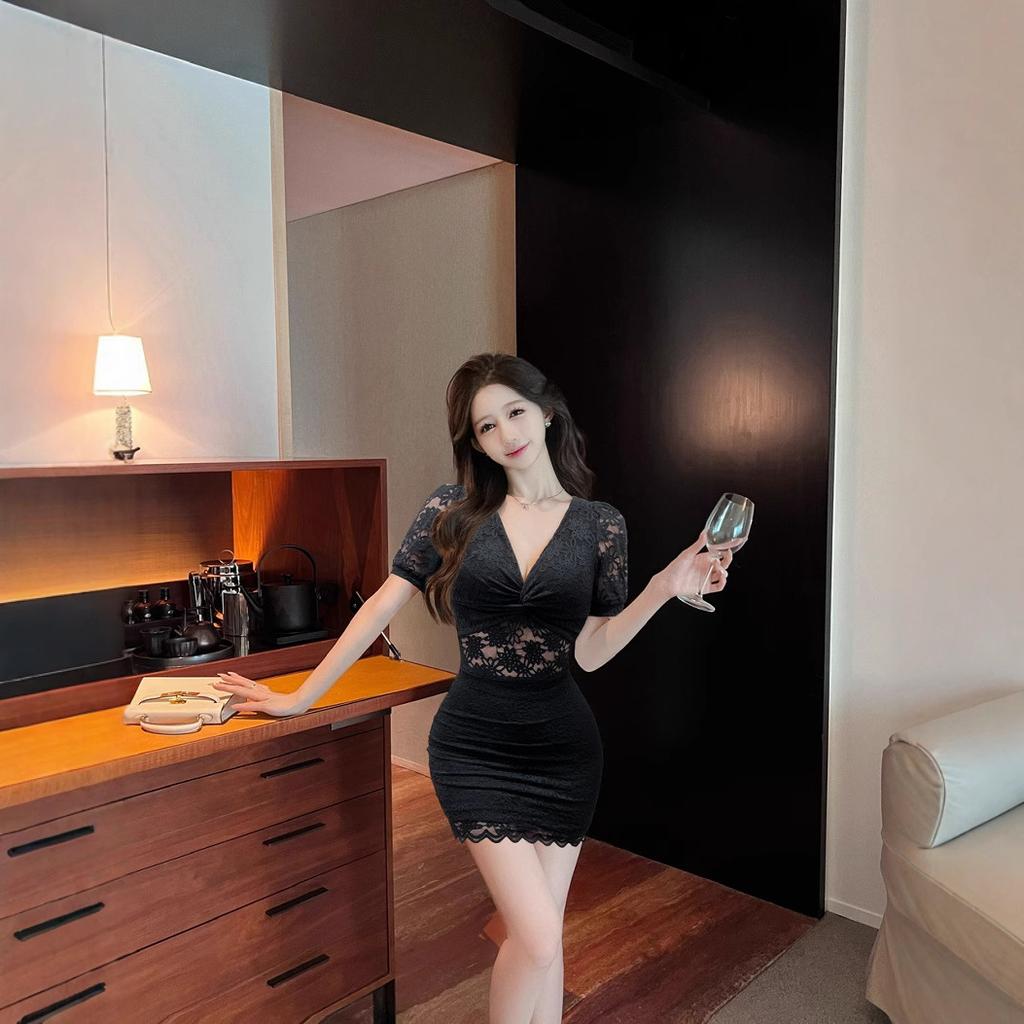 Work clothes Health massage Work clothes Waist thin lace dress Bathing pedicure tooling
