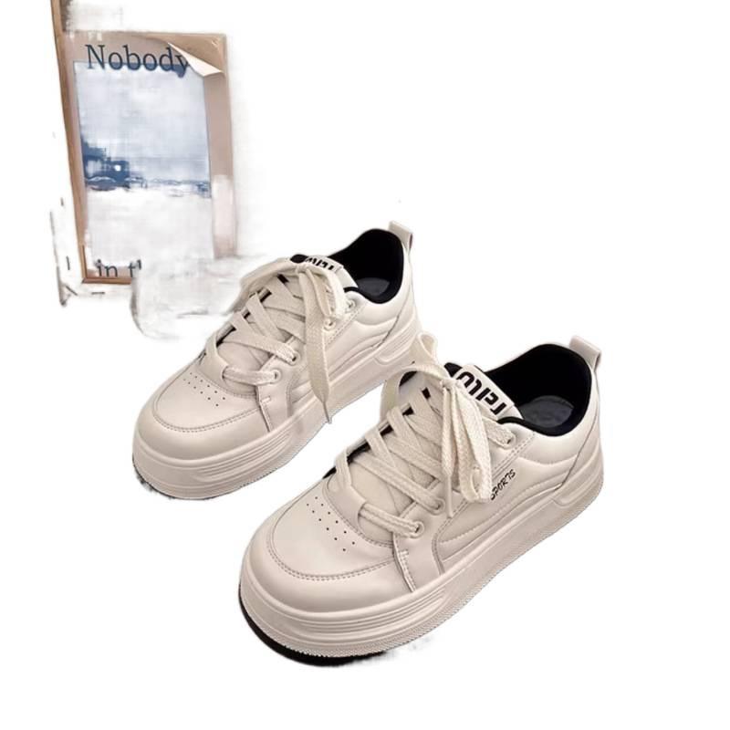 Popular Muffin Versatile Little White Shoes Women's Spring and Autumn Niche Thick Baseplate Shoes 2025 New Casual Sports Bread Shoes