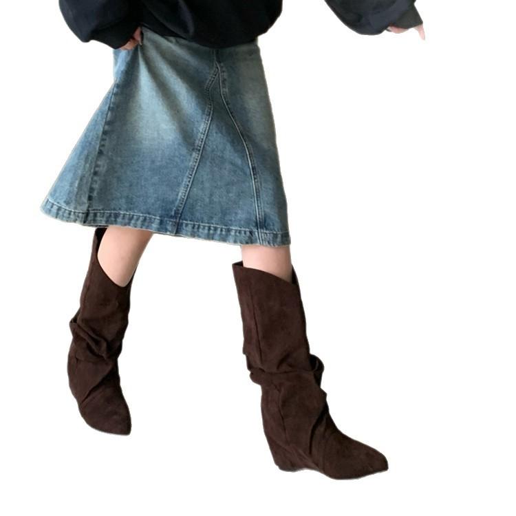 Inner Heightening Suede Pleated Stacking Boots Women's 2025 Autumn and Winter New Pointed Western Cowboy Boots Lapel Mid Boots Women