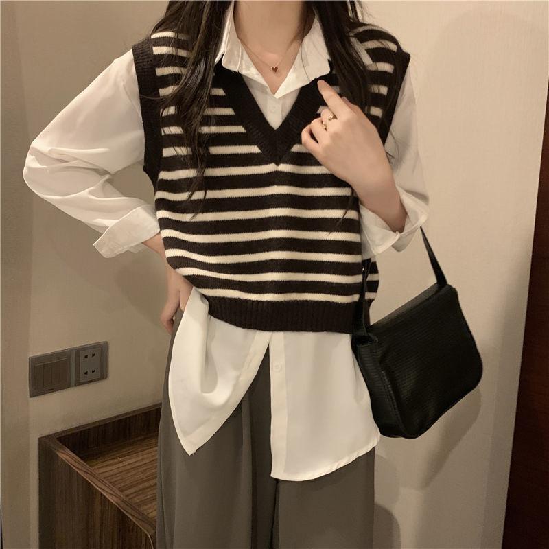 Black and White Striped V-neck Camisole with Folded Vest Vest Knit Sweater Women Autumn 2023 Loose Top Short Vest Sweater Female