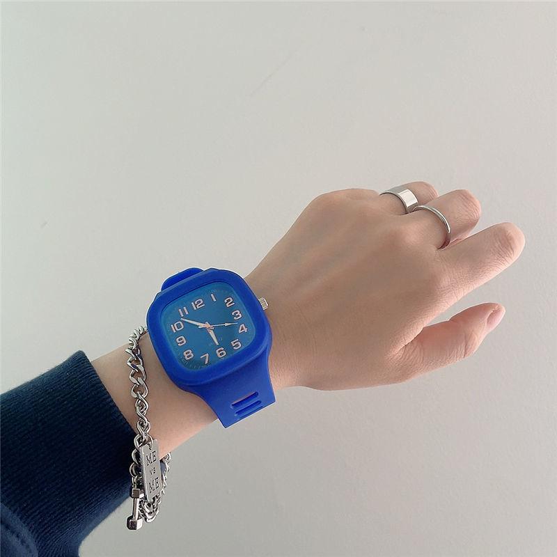 Wrist Watch Square Dial Electronic Pointer Temperament 30M Waterproof Pin Buckle Digital Dial Casual Wrist Watch Clothing Accessory