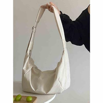 Large Capacity Tote Bag Crossbody Casual Lightweight Versatile Bag College Student Simple Solid Color Dumpling Bag Women