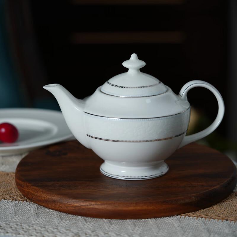 

Floral Bone China Teapot & Coffee Pot 800ml