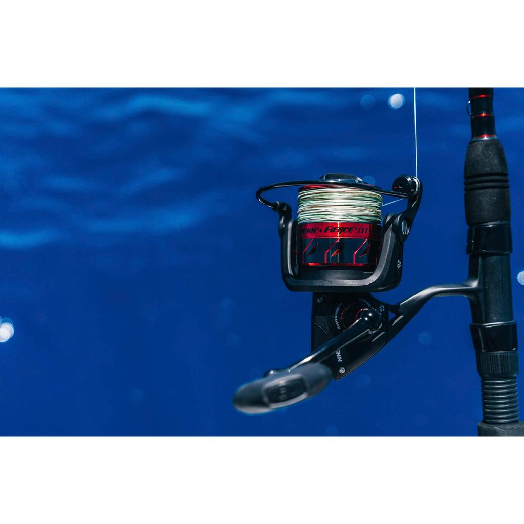 Penn Fierce III Stationärrolle FRCIII2500LLC Live Liner 2500 Rot Schwarz