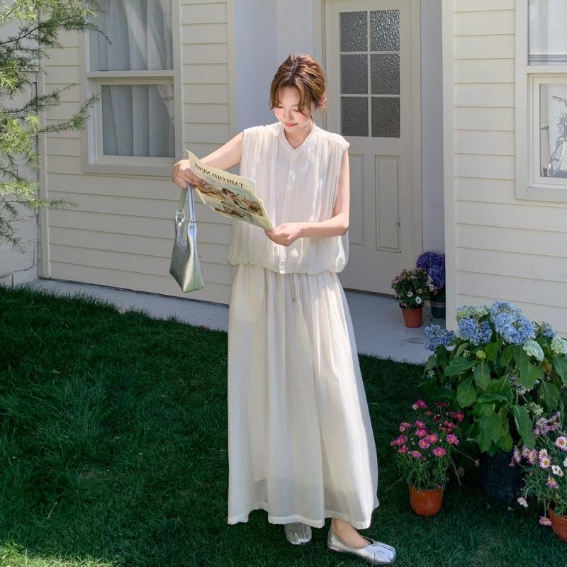 Casual temperament sleeveless vest skirt set women's summer new thin meat cover wear two-piece set