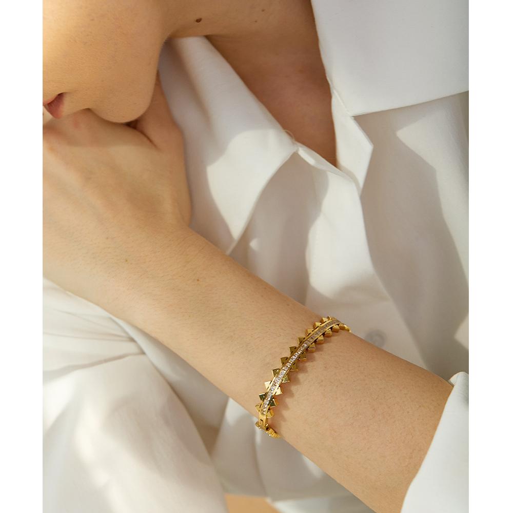 Yhpup New Unique Cubic Zirconia Geometric 18k Gold Color Stainless Steel Bracelet Bangle Waterproof Statement Jewelry Women Gift