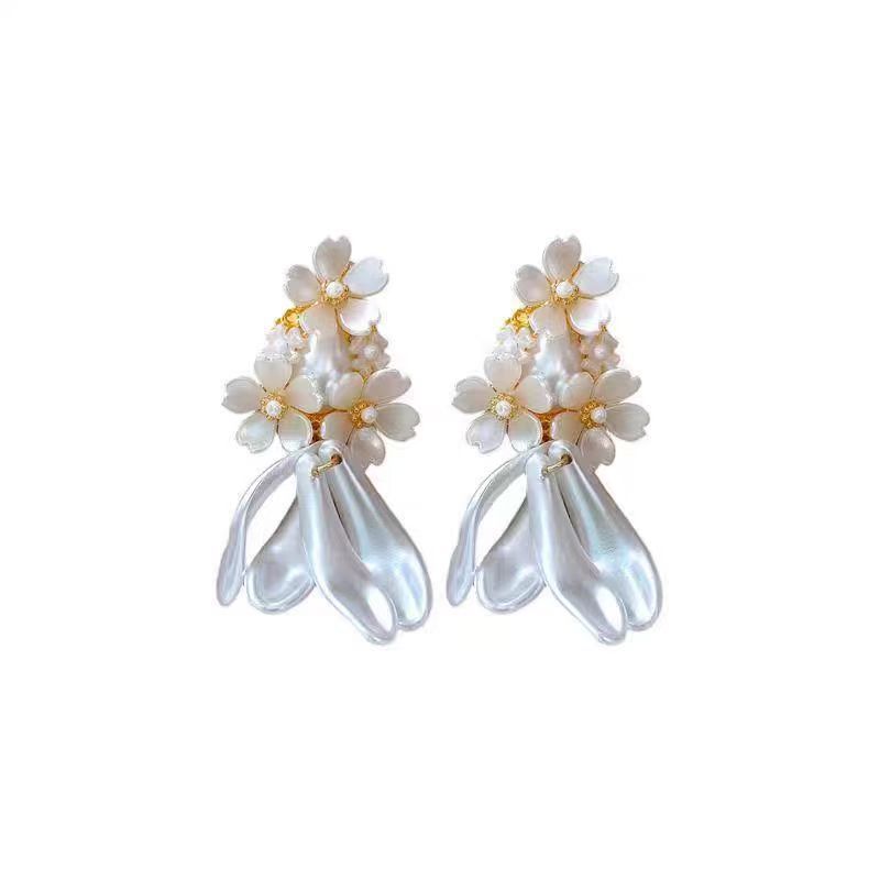 Light Luxury Fashion Flower Tassel Earrings