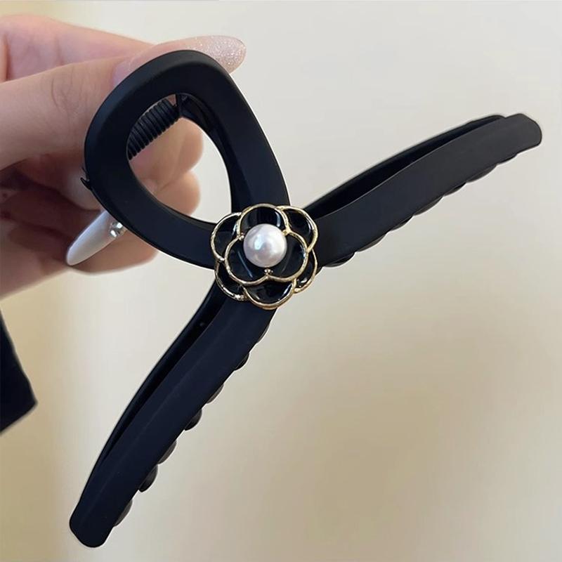 13CM Black Matte Camellia Grab Clip Large Elegant French Hair Clip The Back of The Head Coil Hair Premium Shark Clip Hair Clip