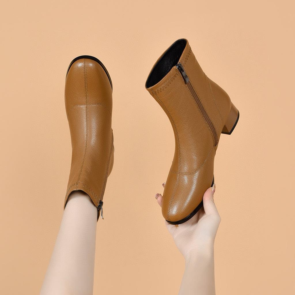 Fashion Boots Women's Autumn and Winter Simple Temperament Round Head Thick Heel Straight Boots Two Kinds of Height Leather Boots Women's Boots