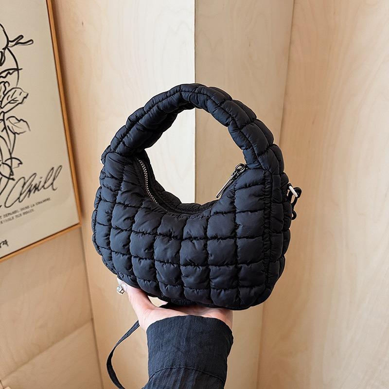 

Модная хлопковая одежда, сумка под мышкой, новая стеганая портативная сумка через плечо, женская сумка большой вместимости, тренд чёрный