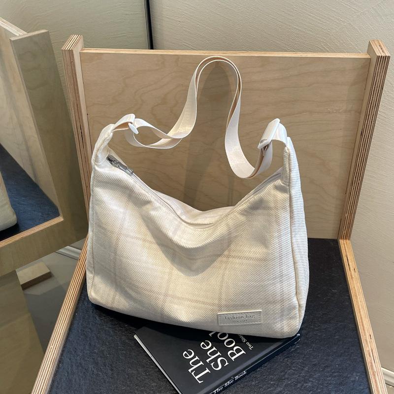 Trend Versatile Bag Women's 2025 Summer New Large-capacity Casual Plaid Small Square Bag Literary Messenger Bag