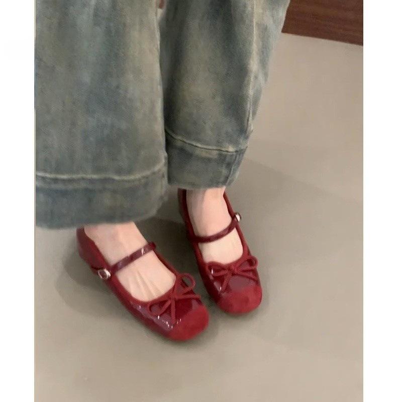 Red inner height increase Mary Jane shoes women's flat-bottomed shallow mouth ballet shoes one-word belt grandma shoes