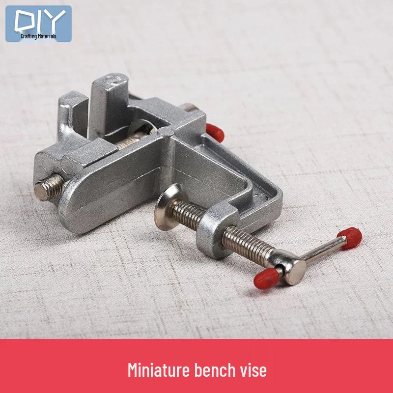 DIY Epoxid-Werkzeugset mit Handschuhen, Messbechern, Waage, Pinzetten, Tropfer, Schleifpapier, Politur und Stanze.