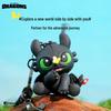 Přívěsek na klíče Bez zubů: Roztomilá figurka mazlíčka z How to Train Your Dragon na batoh