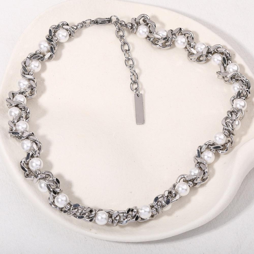 Unisex High-End Twisted Pearl Necklace - Non-Fading Hip Hop Clavicle Chain