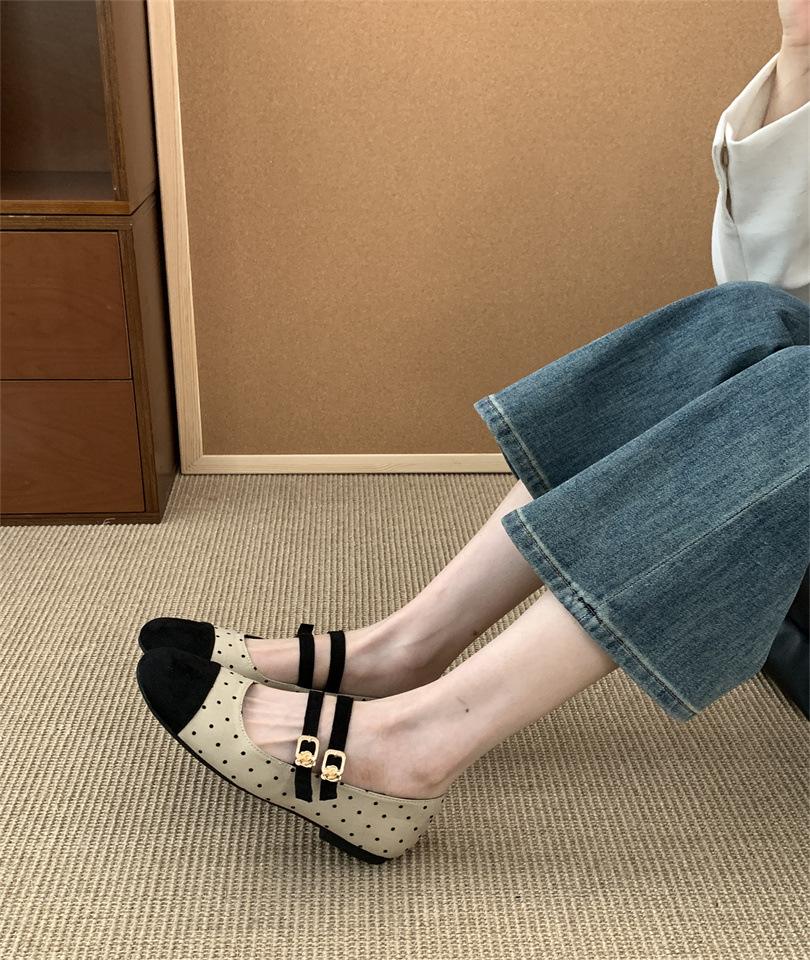 French Retro Velvet Double Buckle Mary Jane Flat Single Shoes Women's 2025 New Niche Versatile Ballet Shoes Grandma Shoes