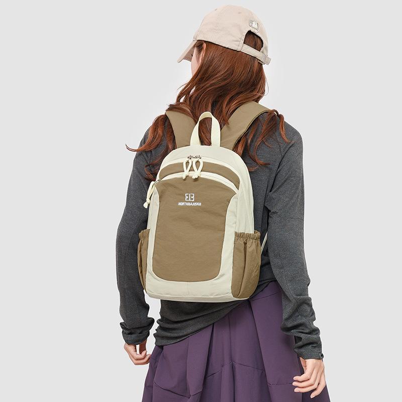 Schoolbag Outdoor Light Casual Fitness Sports Mountaineering Bag Men's Contrasting Small Backpack Female College Student Travel Backpack