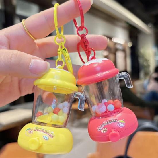 Keychain Pendant Portable Juicer Shape Key Chain with Movable Parts Colorful Beads Lightweight Buckle Design Keyring Keys Backpacks Decompression Toy