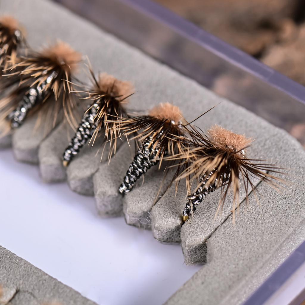 50 Stück Insekten-Fischfliegen Fliegenhaken Trocken-Nassfliegen Insekten-Streamer Angelzubehör Scharfer Haken Forelle Barsch Stahlkopf-Fliegen