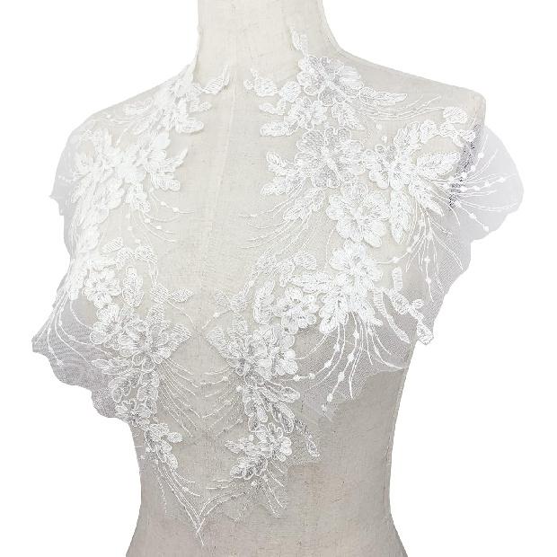 Flower Embroidery Sequin Lace Appliques Trim Floral Embroidered Sew on Patches for Wedding Bridal Dress Party Gown Bodice Craft DIY, 1 Pairs (White)