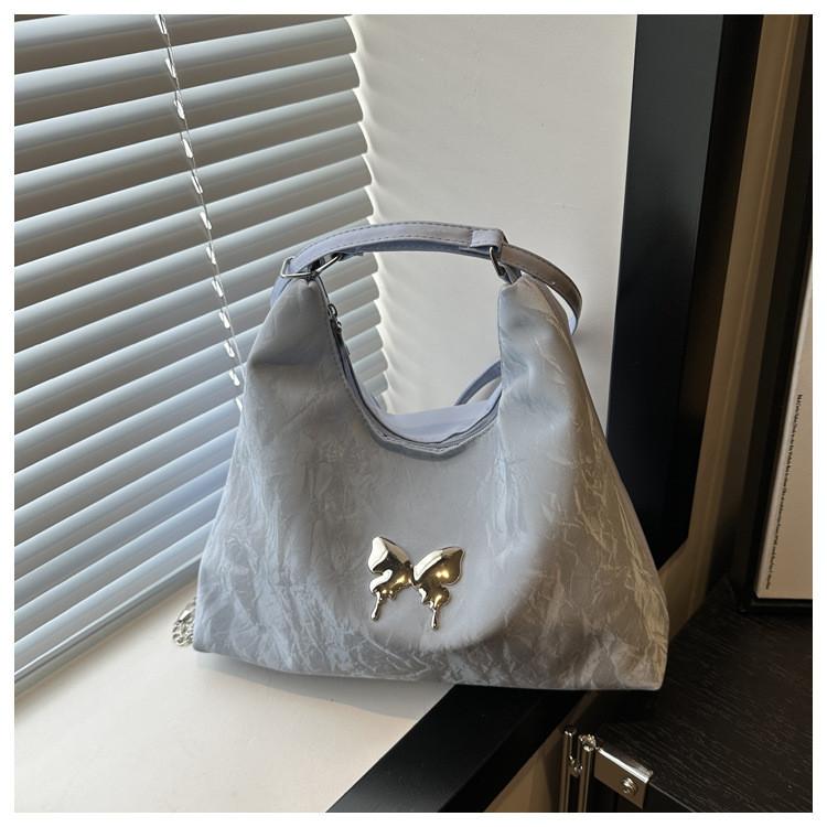 Fashionable And Spacious Korean Style Spring Large Capacity Shoulder Bag For Daily Use