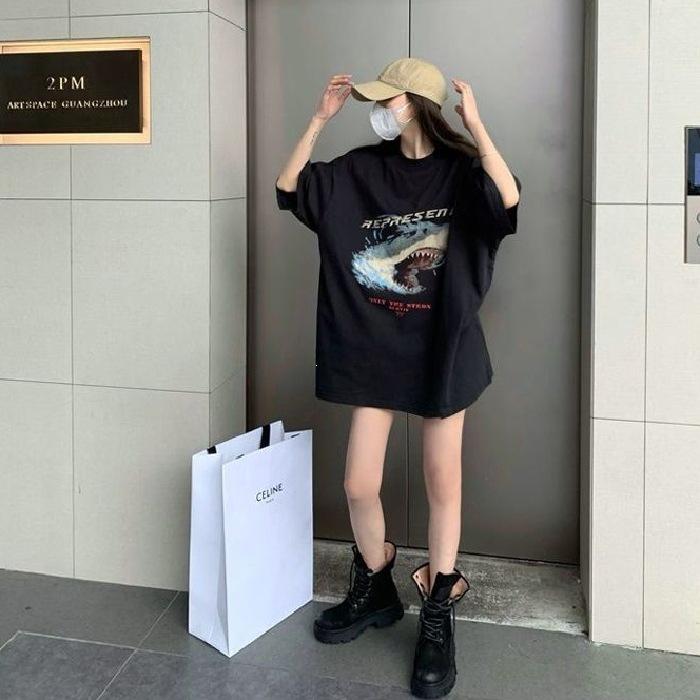 Black short-sleeved printed t-shirt women's 2026 new summer loose trendy brand high-end design sense niche medium and long top