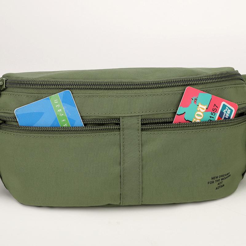 Men's Chest Bag Portable Mobile Phone Crossbody Bag Outdoor Sports Waist Bag