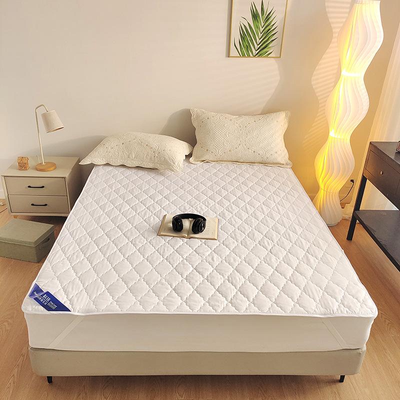 Soft and Comfortable Multi-Color Waterproof Moisture-Absorbent Mattress Protector Cover, Stain-Resistant and Dirt-Proof Mattress Cover