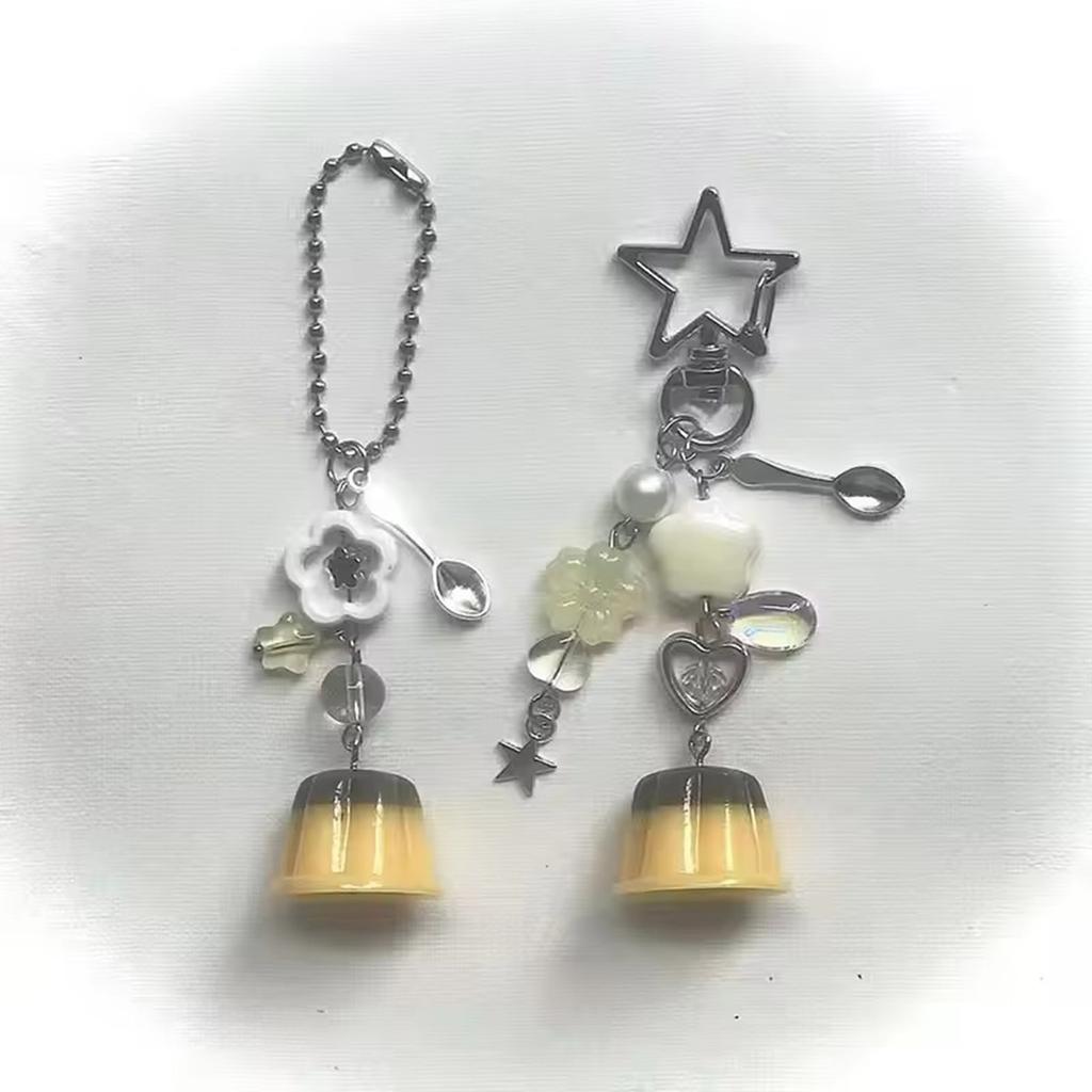Retro Y2K Jelly Acrylic Keychain Charm Hanging Decoration for Bags Phones and Gifts Soft Lightweight Accessory