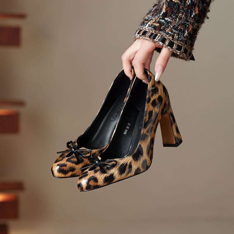 Krazing Pot Suede Microfiber Round Toe Size 41 Chunky High Heels Slip on Leopard Sexy Casual Autumn Pumps
