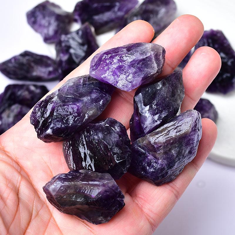 Amethyst Raw Crystal Stone for Decoration, Demagnetizing, Purifying, Incense, and Diffuser in Fish Tanks