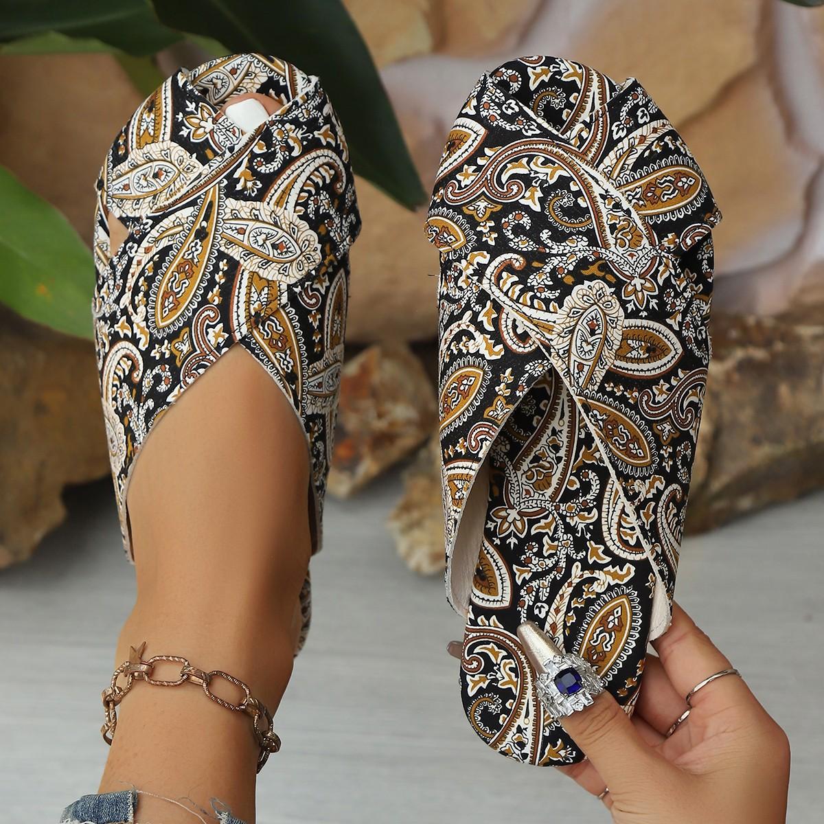 Large size women s slippers summer new flat bottom printing set toe bohemian ethnic cool slippers women 36