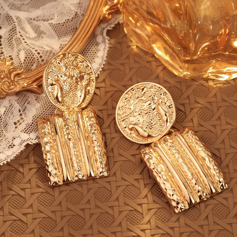 

Серьги-иглы из серебра 925 пробы, преувеличенный металл, дизайн высокого класса, серьги, модный стиль, листья, ретро, персонализированные серьги, женские