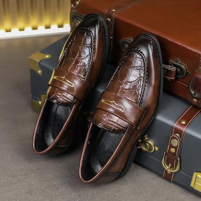 Fashion New Italian Style Comfort Leather Shoes Men Business Slip-On Formal Casual Loafers Fashion Design Sharp Pointed Large Size Shoes