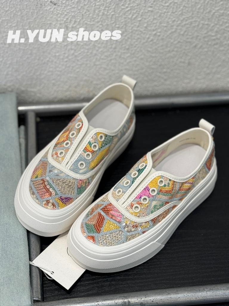 Sequined Loafers Women's Summer Breathable Mesh Mesh Shoes 2025 New Versatile Casual Soft Sole One-pedal Lazy Shoes