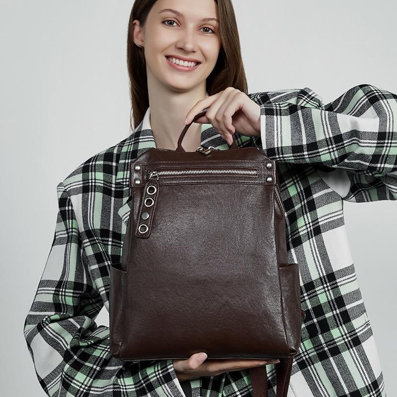 First Layer Vegetable Tanned Cowhide Backpack, New Large-capacity Travel Lightweight Niche Leather Women's Bag Business Trip Backpack