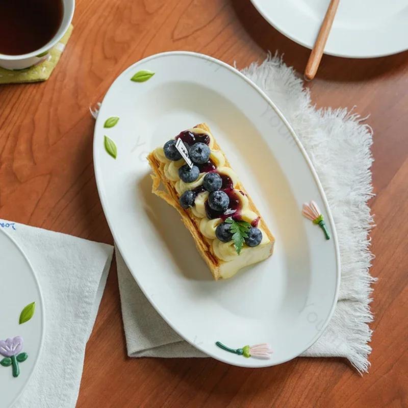 Kreative Relief Blume Keramik Platte Licht Luxus Restaurant Köstliche Salat Obst Platte Exquisite Hause Gerichte Esszimmer Platten