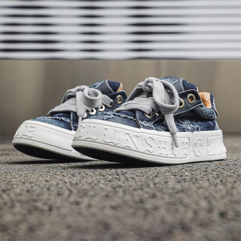 Classic New Compact Lightweight Versatile Men's and Women's Canvas Shoes Fashionable and Trendy Lace Up Sports Shoes Size 39-44