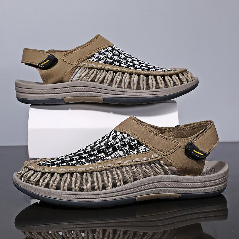 Fashion Handmade Leather Summer Flats Street Style Sandals for Man Fashion Mens Hollow Out Casual Shoes Comfortable Breathable Slippers