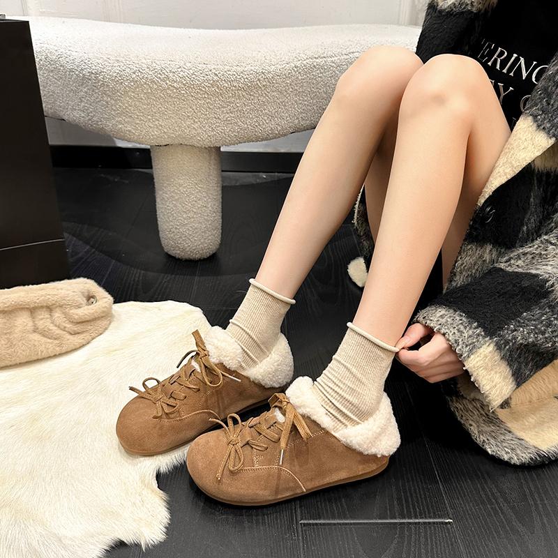 Innen erhöhte Schuhe mit niedrigem Absatz Herbst und Winter Neu Runde Spitze Wildleder Schleife Weiche Sohle Plüschschuhe für Damen