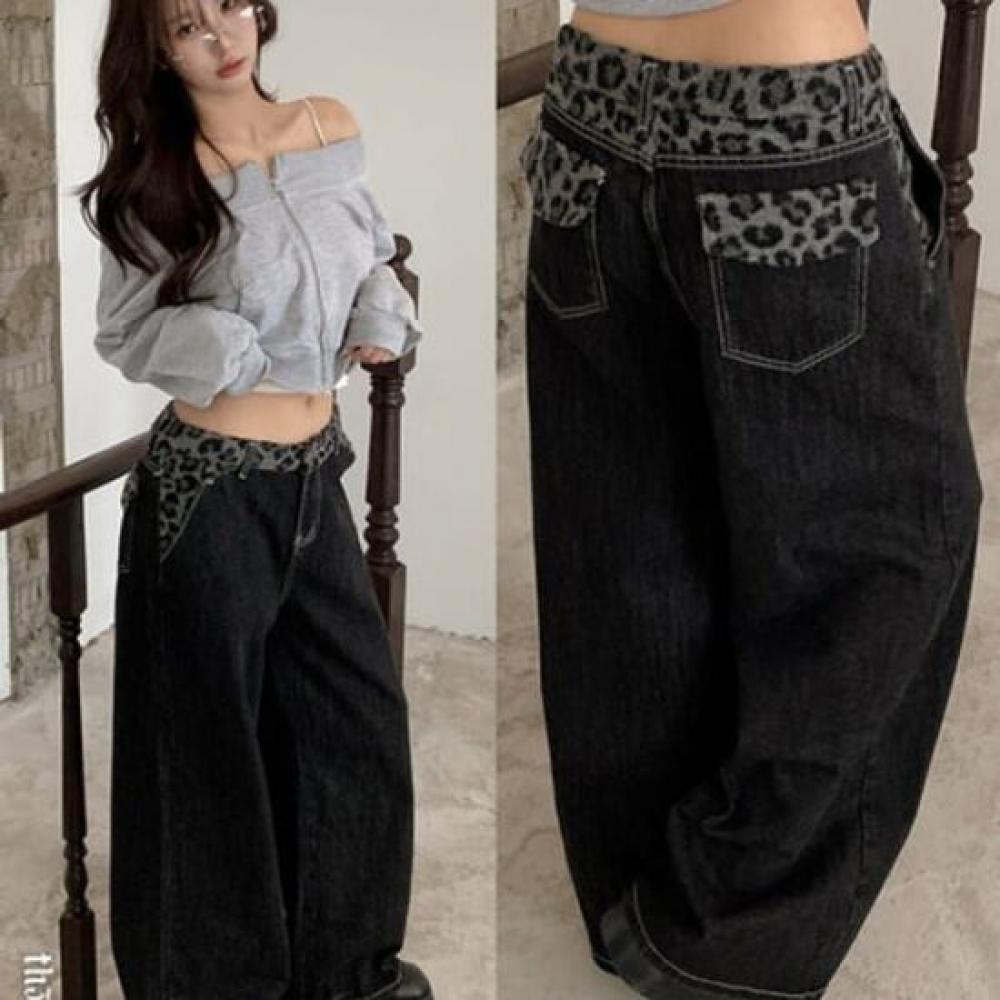 The Pink Amu Leopard Stitch Wide Leg Denim Pants