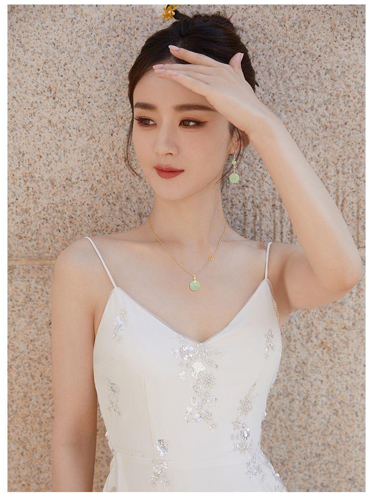 Hetian Jade Necklace: 2025 Women's Jade Pendant Choker with Peace Buckle Clavicle Chain In New Chinese Style