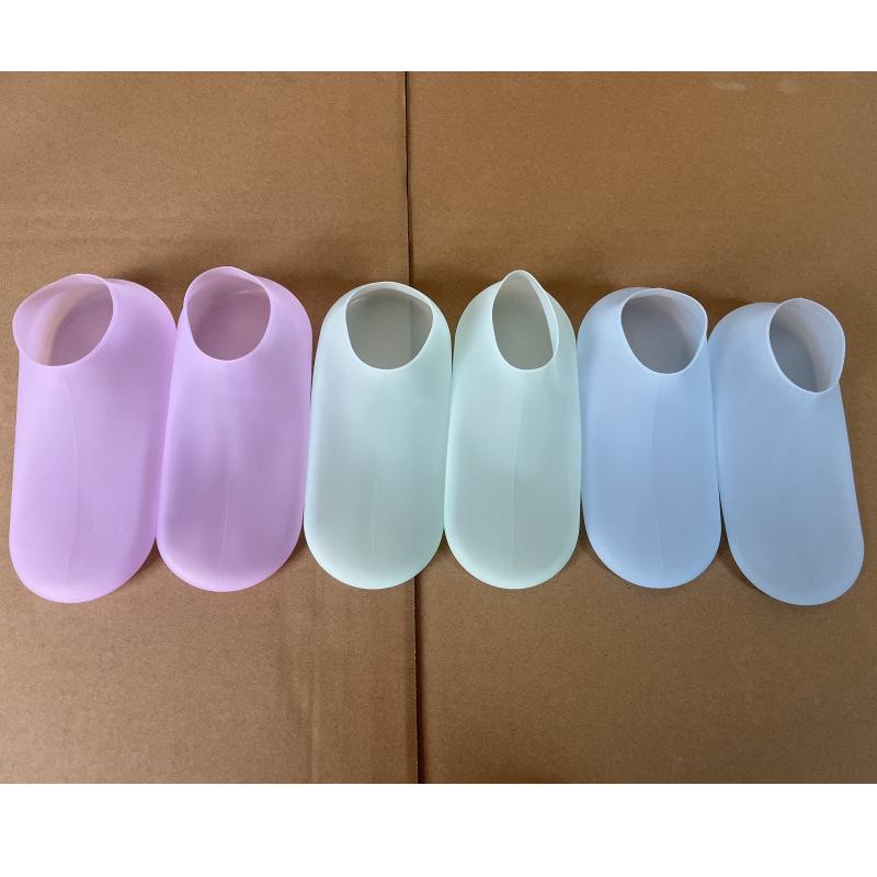 Silicone Moisturizing Heel & Foot Protection Socks and Hand Mask Set