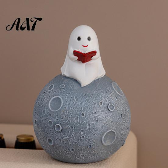 Decoração Sazonal de Outono Adorável Fantasma Lendo Livro Ornamento, Figura de Resina Luminosa, Luz Noturna Lua Brilhante para Halloween Decoração de Casa Mesa Painel do Carro