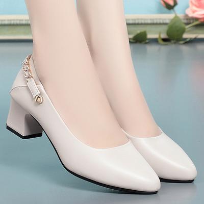 Soft Leather Comfortable Single Shoes for Women Spring and Autumn Thick Heel Comfortable Leather Shoes for Women In All Seasons